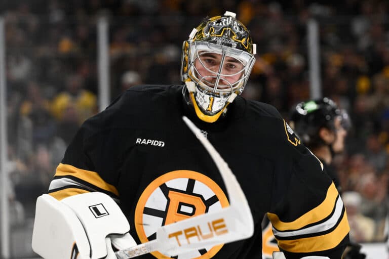 Jeremy Swayman opens up on emotional outburst after Bruins’ Game 4 collapse