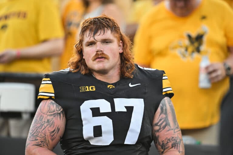 Pittsburgh Steelers rookie OL Gennings Dunker has a massive game day meal plan