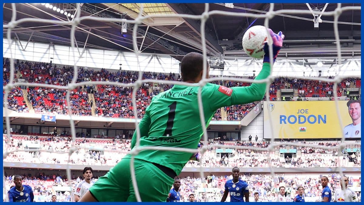 “One of the best in the world” – Manager picks out player who Chelsea fans don’t rate for strong showing