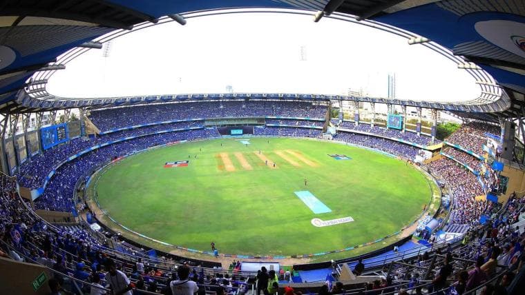 What is the highest score chased at Wankhede Stadium, Mumbai in IPL 2026?