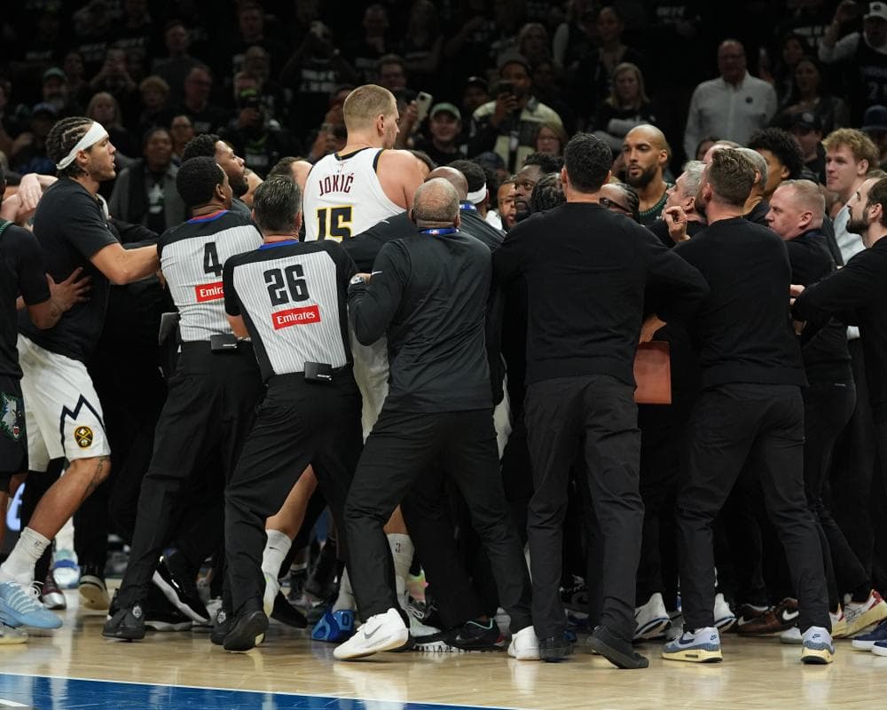 Nikola Jokić boils over after McDaniels’s mocking layup in Nuggets’ loss to Timberwolves
