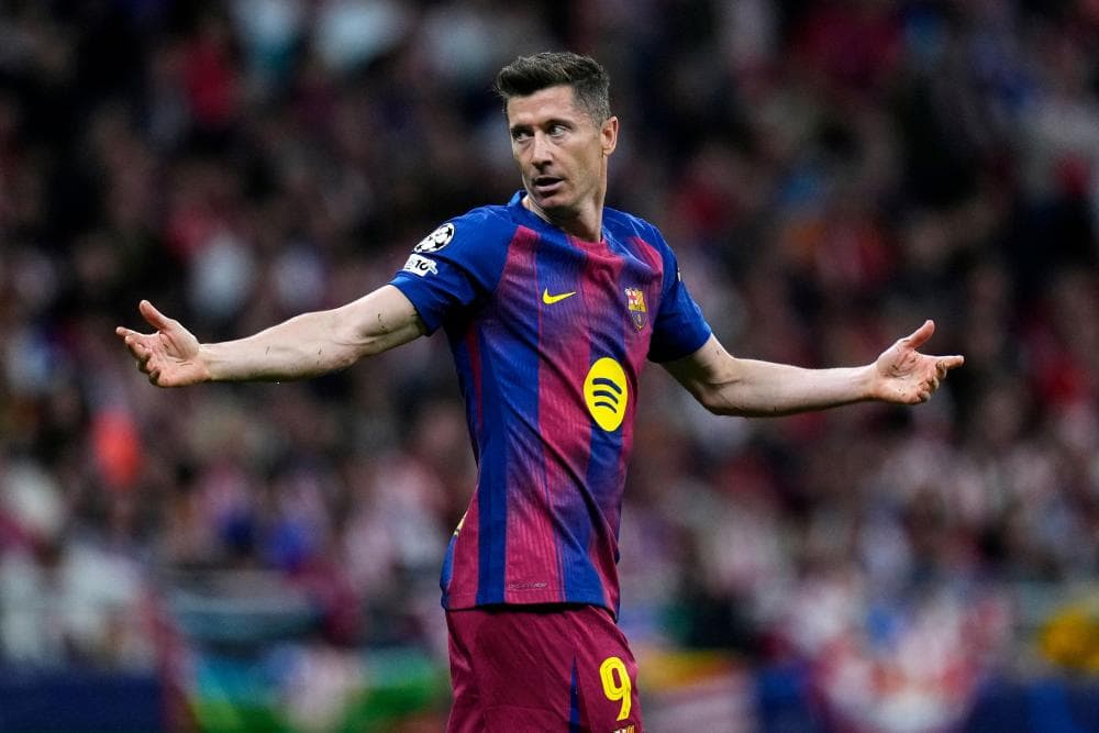 The brilliant Robert Lewandowski is facing a career without a fitting curtain call