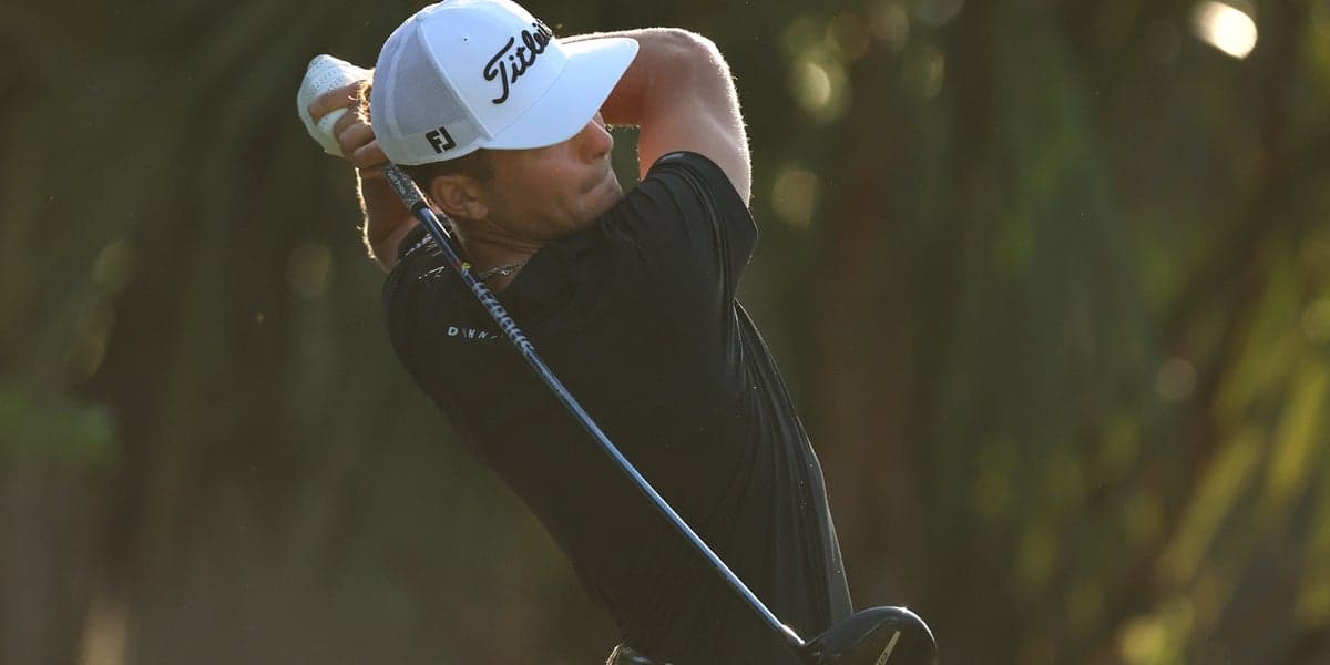 'Jacked' PGA Tour Golfer Goes Shirtless For A Shot And Makes The Cut With Fans