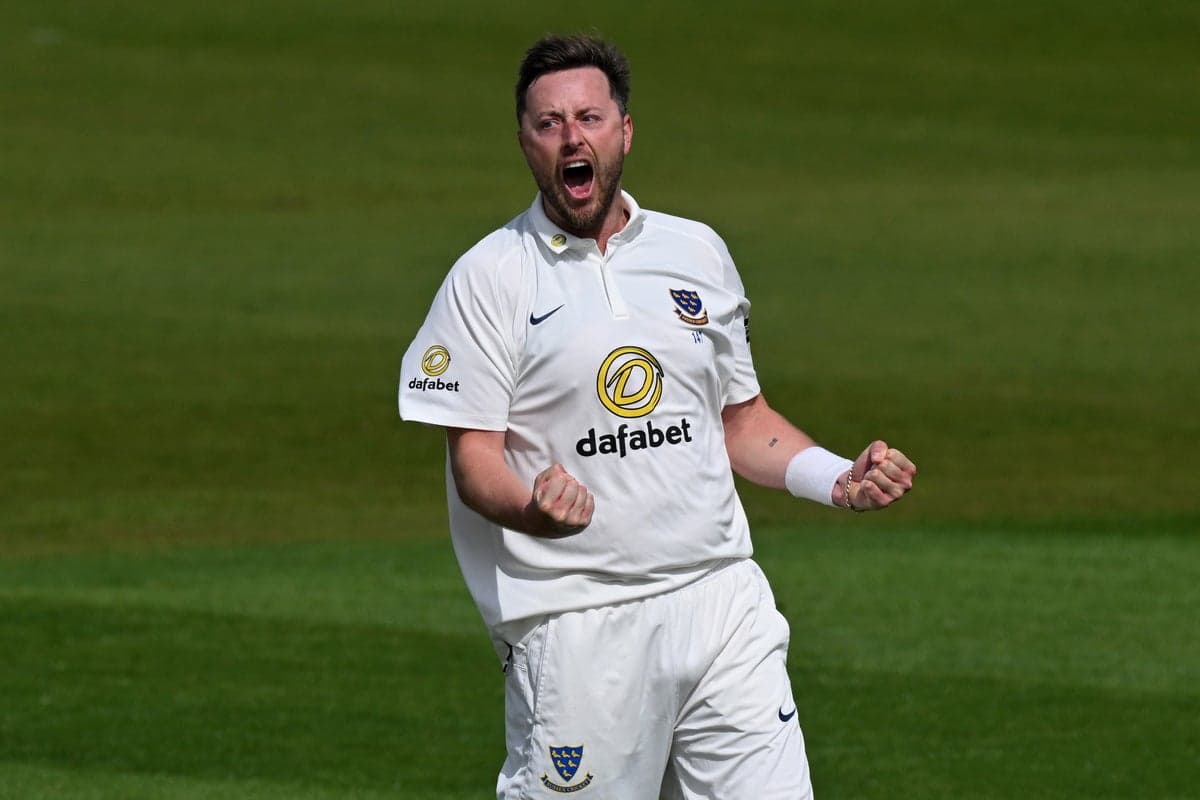 Ollie Robinson reveals talks with England as Sussex seamer eyes Test return