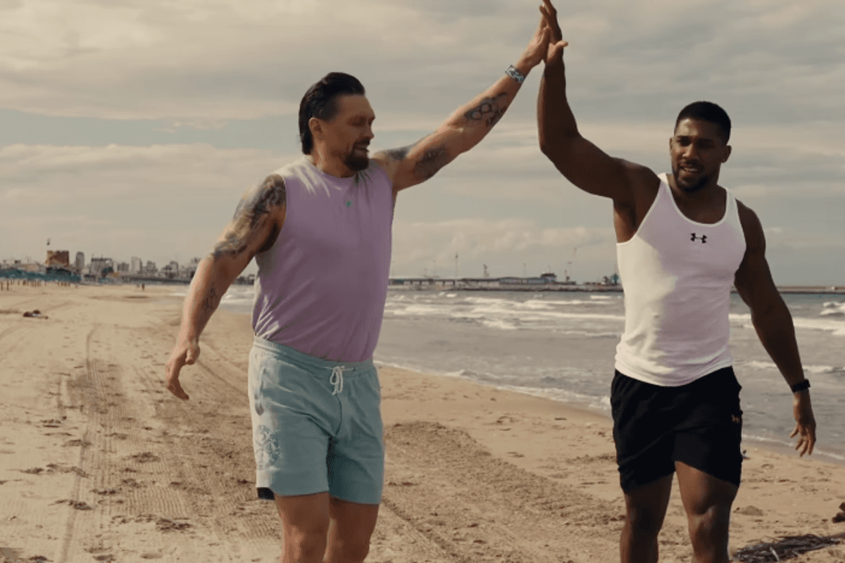 Anthony Joshua and Oleksandr Usyk recreate Rocky training montage as bromance blossoms