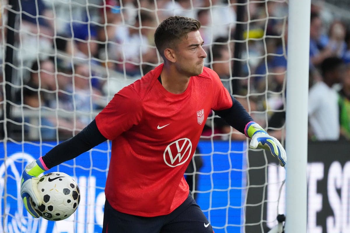 Jurgen Klinsmann’s son suffers broken neck while playing in Italy’s second division