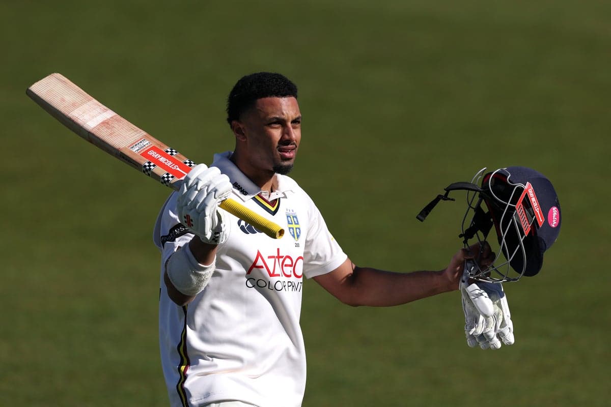 Emilio Gay presses England case in Durham victory on day of draws in County Championship