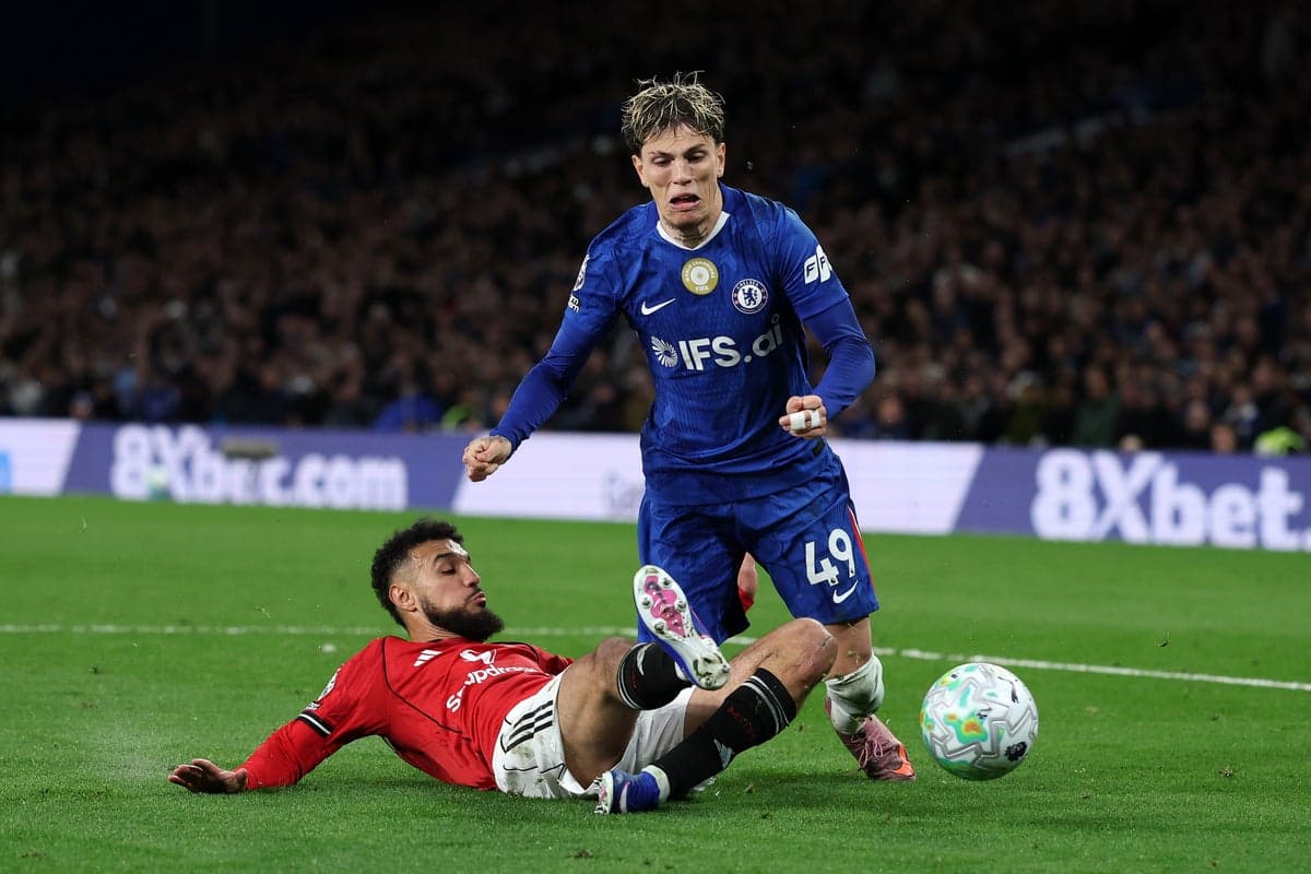 Man United legend says Alejandro Garnacho’s attitude was a ‘disgrace’ at Old Trafford