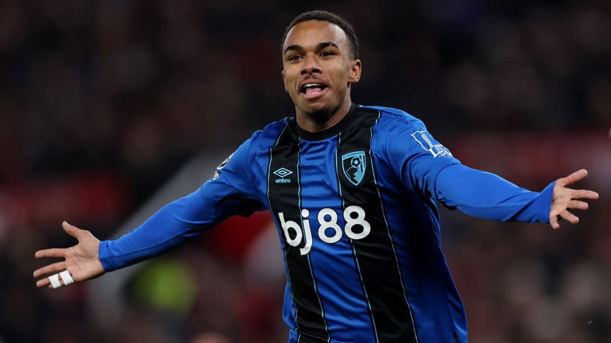 Eli Junior Kroupi: Man United plot to exploit Bournemouth for French starlet