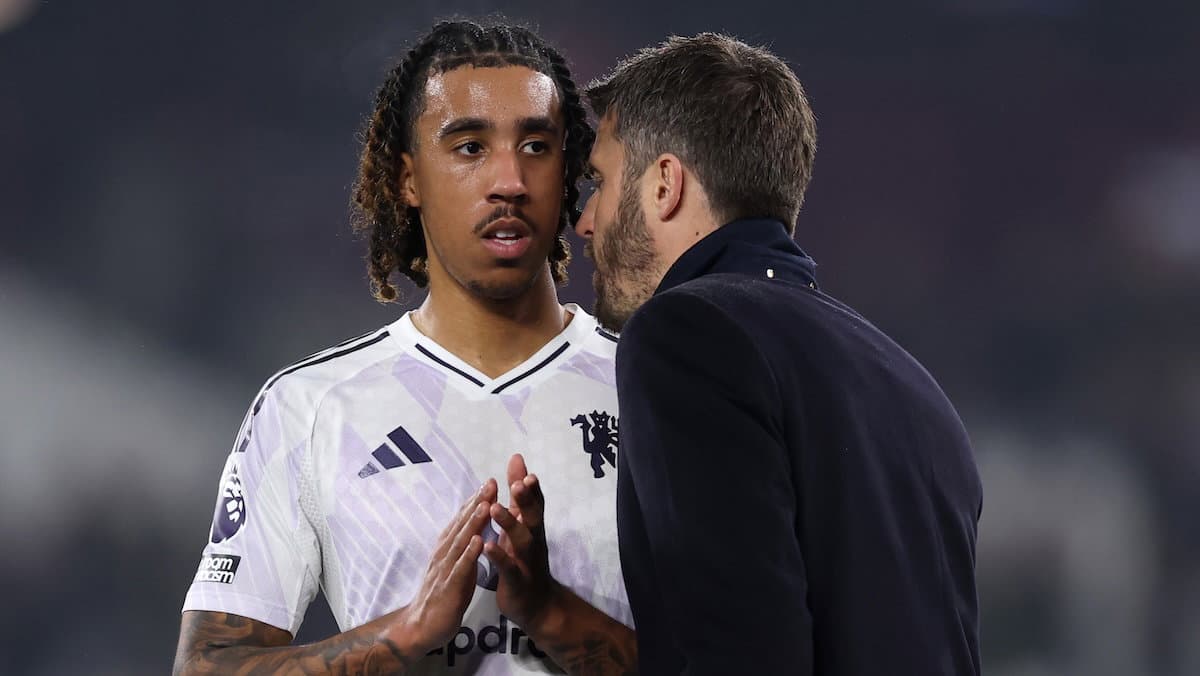 Leny Yoro set to miss Chelsea clash as he suffers injury