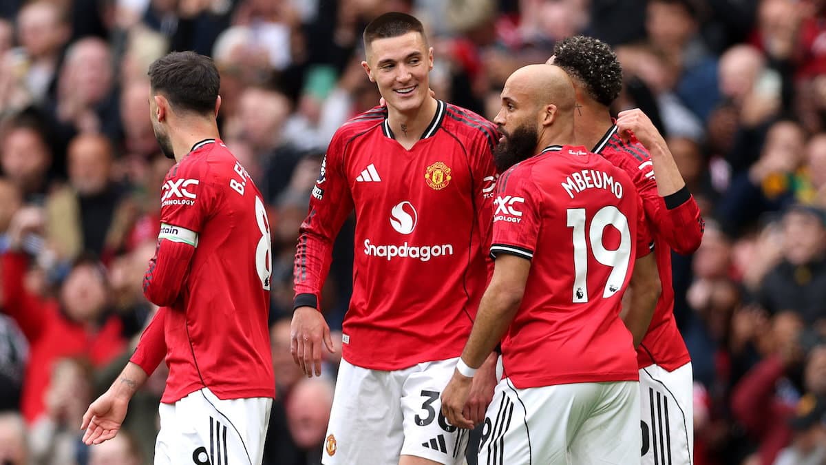 Benjamin Sesko: Man United left worried over striker’s fitness ahead of Sunderland clash
