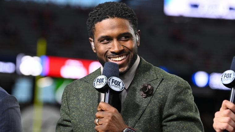 Reggie Bush's son Agyeman, 8, already looks scary years before college