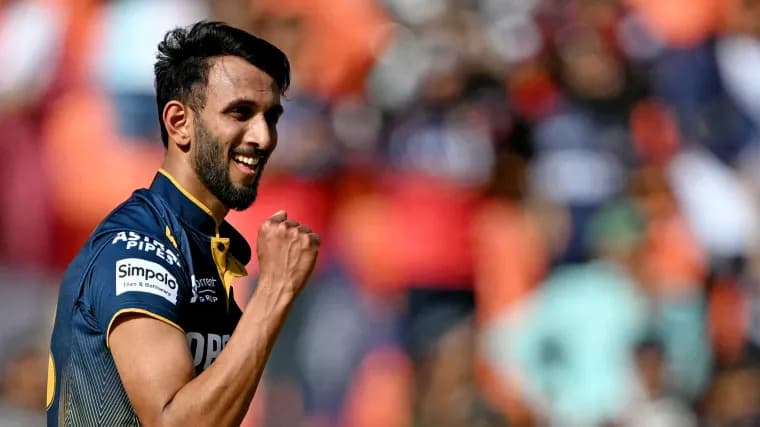 Who is the top wicket-taker in IPL 2026? List of bowlers with most wickets in race for the Purple Cap