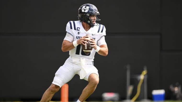 Browns welcome aboard another QB to battle for spot in overcrowded depth chart