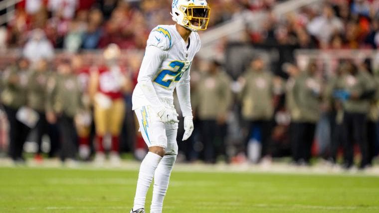 Colts sign 28-year old who spent last 3 seasons retired from NFL