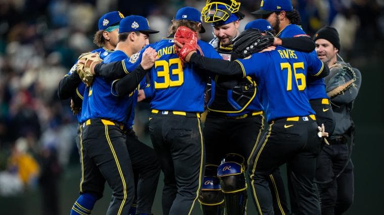 Why it's way too soon for Seattle Mariners fans to panic about shaky start