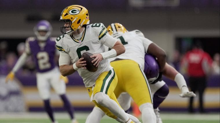 Texans bring in new QB with local ties as potential depth behind C.J. Stroud