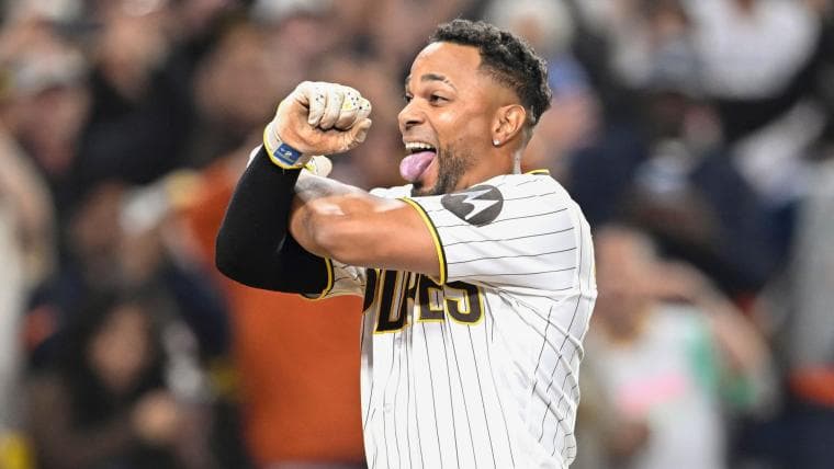 Padres 'untradeable' $280 million infielder is going to be a problem for a while
