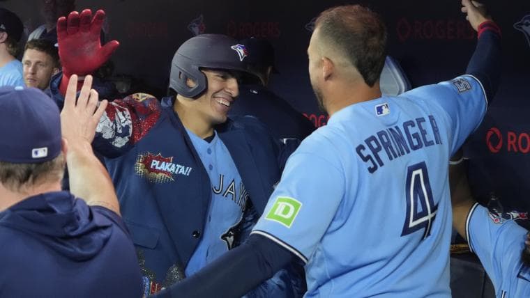 Blue Jays' Brandon Valenzuela made a big change as he continues to fill in at catcher