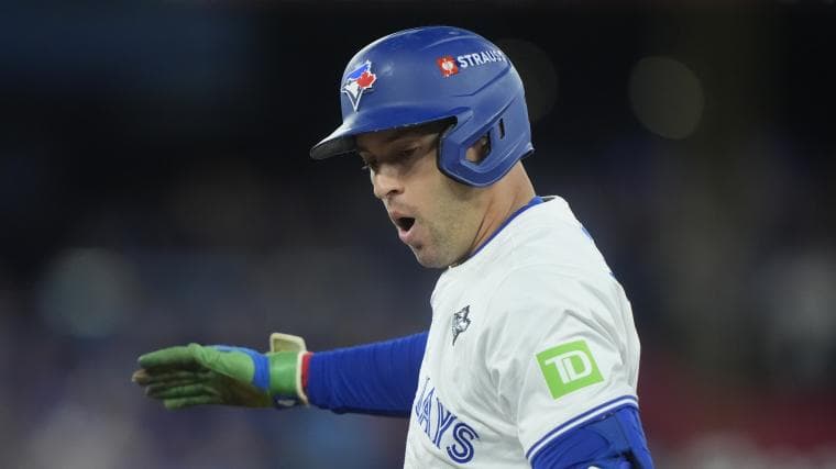 Blue Jays call up former White Sox star slugger to take George Springer's roster spot