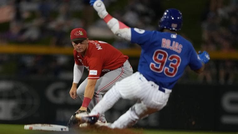 Cubs, Reds have opposite NL Central standings spots to what the stats would suggest