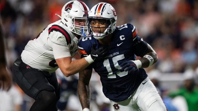 Titans trade up to land edge rusher in NFL Draft