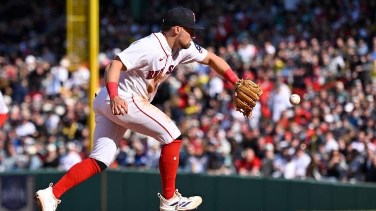 3 trade replacement options for Red Sox at third base for Caleb Durbin