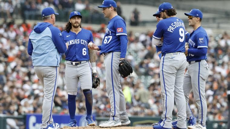 Missouri-bred battery fails to spark Royals, White Sox earn rare win at Kauffman Stadium