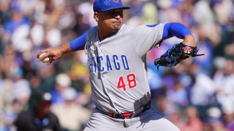 Cubs announce brutal news on 0.00 ERA star WBC closer amid injury