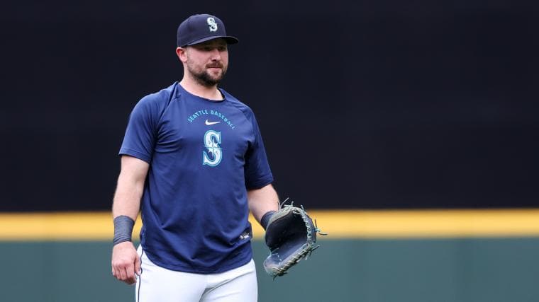 Mariners scratch Cal Raleigh from lineup on Thursday