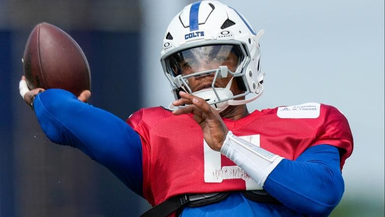 Jets linked to trade for polarizing Colts QB amid Russell Wilson uncertainty