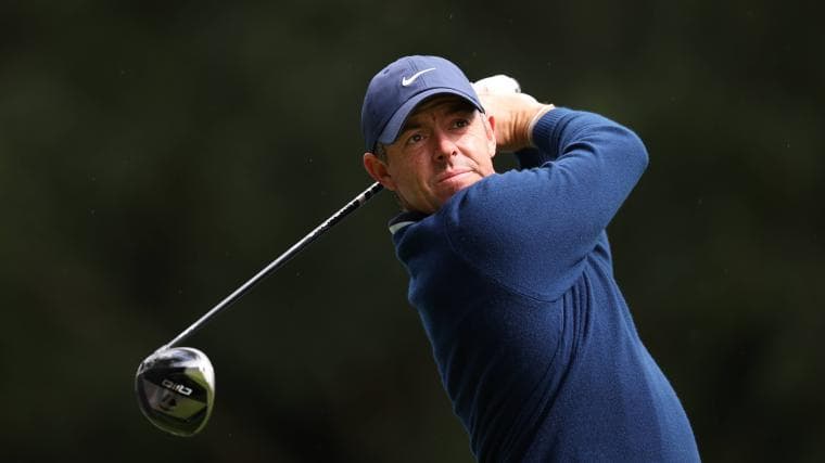 Rory McIlroy back injury: Defending Masters champion powering through spasms in hunt for back-to-back green jackets