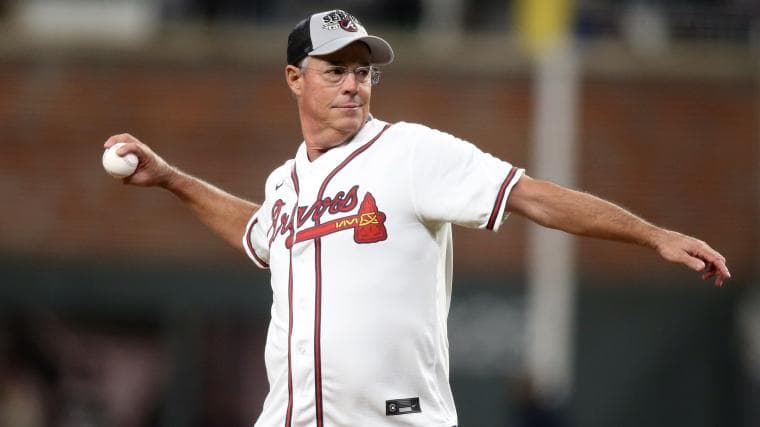 Braves legend Greg Maddux holds most unbreakable MLB base-stealing record in baseball history