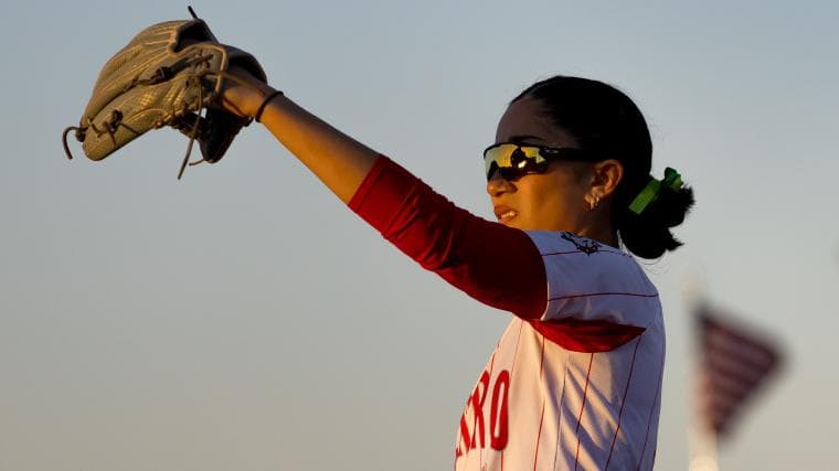 Texas UIL softball postseason brackets start filling up as the regular season comes to a close
