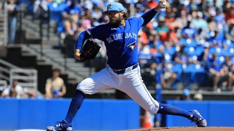 Blue Jays cut LHP, but they signed him back 3 days later
