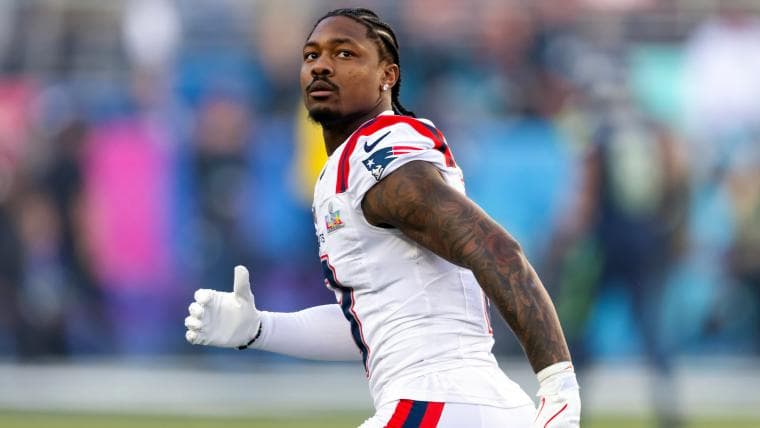 Vikings linked to Stefon Diggs, Jauan Jennings in free agent need