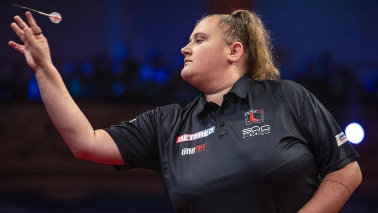 Beau Greaves makes history by becoming first woman to win PDC ranking title