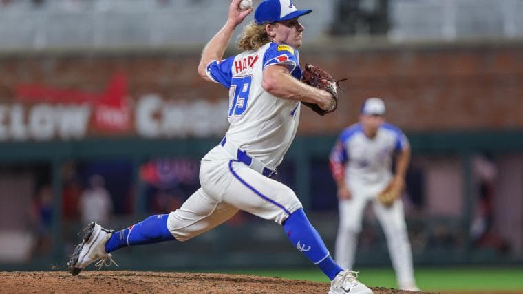 Braves bring former Savannah Bananas pitcher to MLB roster