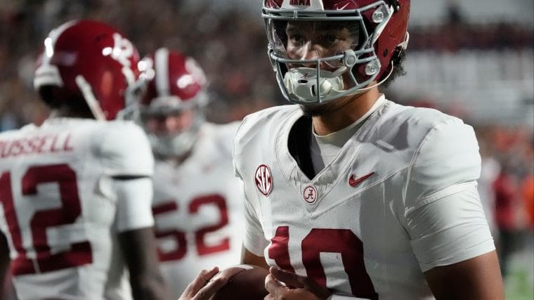 Alabama QB battle sees a major swing following spring game