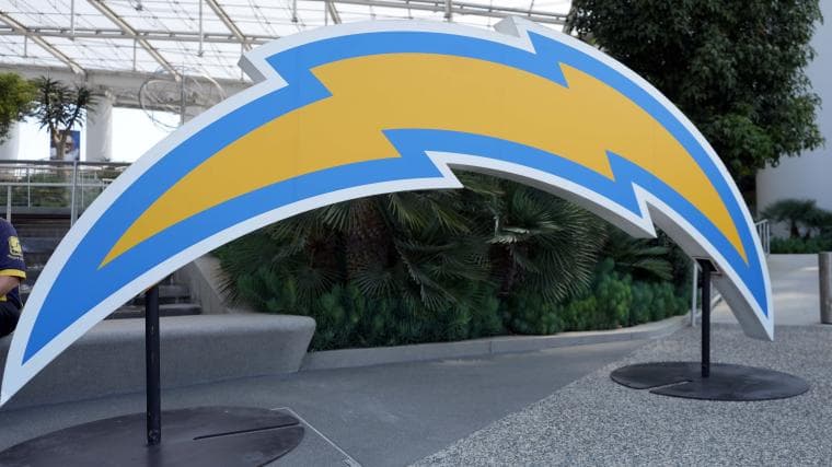 12 best Easter eggs in Chargers schedule release video, from Mike Vrabel-Dianna Russini dig to trolling Puka Nacua