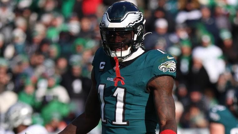 How the NFL Draft changes A.J. Brown Eagles-Patriots trade rumors