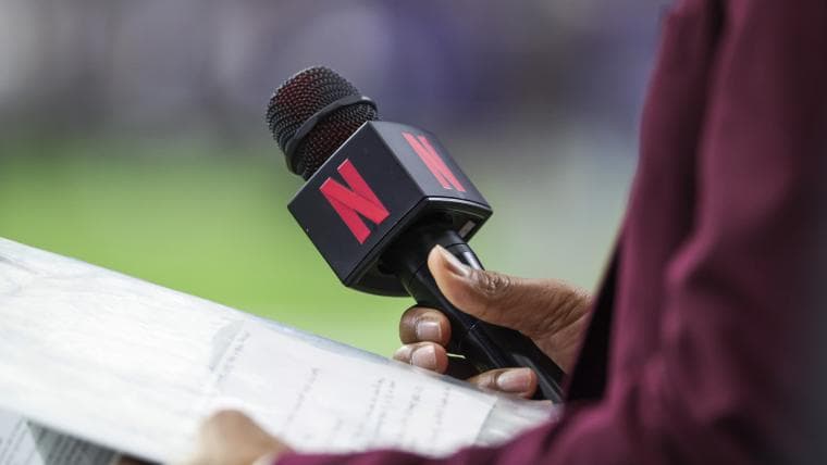 Netflix reveals who will star in season 3 of 'Quarterback'