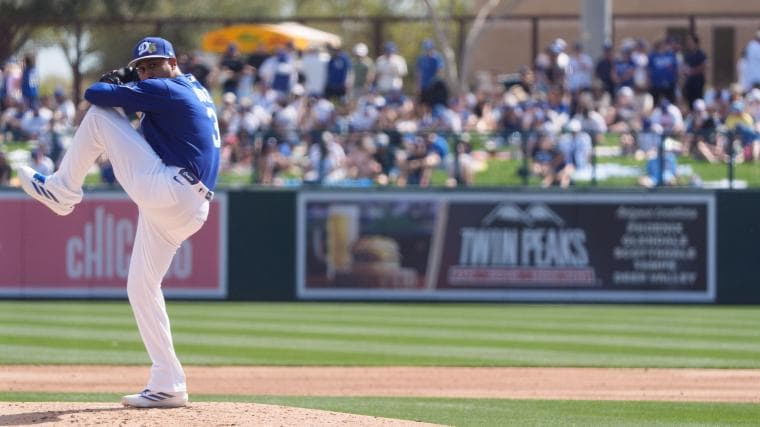 Dodgers predicted to trade for Brewers' $4.7M flamethrower after unfortunate Edwin Diaz injury