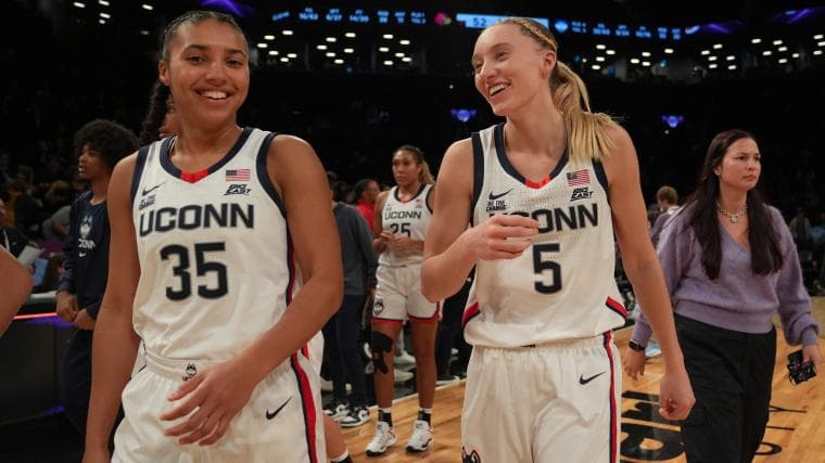 Azzi Fudd, Paige Bueckers reunite in Dallas following UConn success