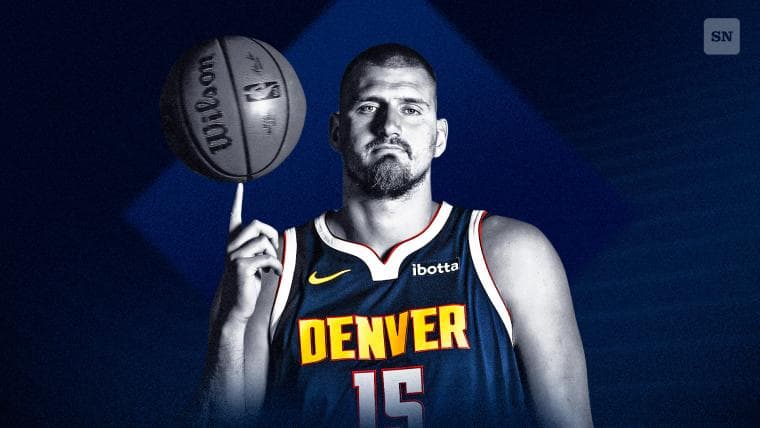 Best player in the NBA poll: 53 votes from media members and league insiders results in dominant winner