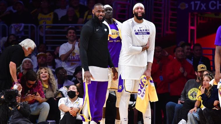 Anthony Davis trade rumor could lead to blockbuster deal with Lakers