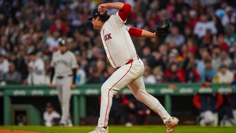 Payton Tolle's electric recall debut can't stop Red Sox from entering panic mode after Yankees sweep in Boston