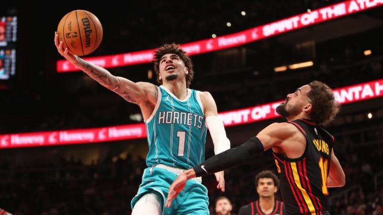 Carmelo Anthony raves about LaMelo Ball's leadership of the Charlotte Hornets