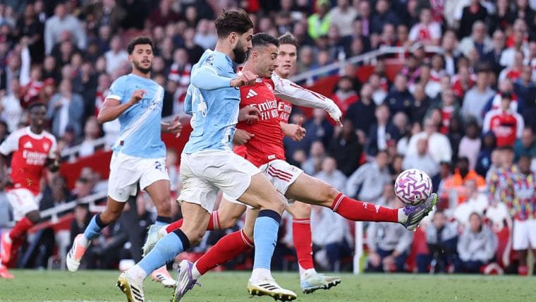 What happens if Arsenal and Man City finish exactly level? How unique playoff game could decide EPL title