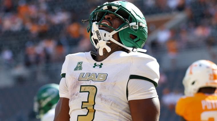 Why Packers are signing Josh Jacobs' brother Isaiah, and his chances of making the roster